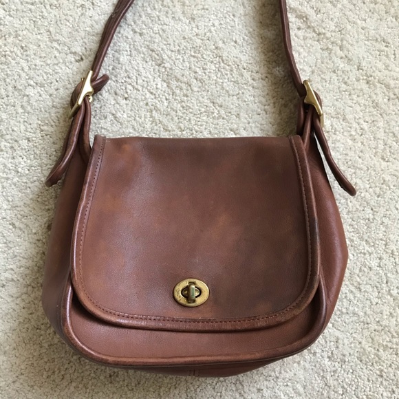 Vintage Leather Crossbody Saddle Bag - Picture 2 of 8